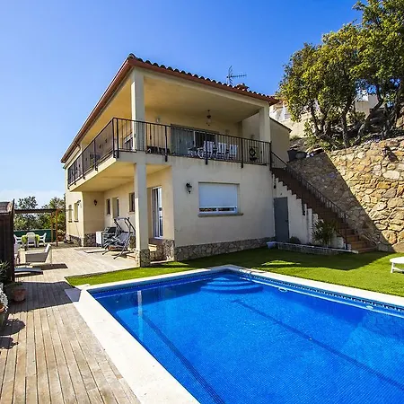D'aro Villa